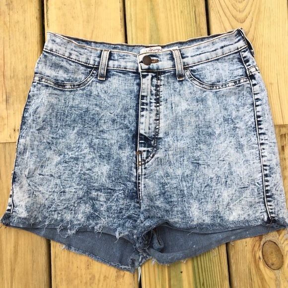 Vibrant Pants - Vintage Acid Wash High Rise Mom Jeans Shorts